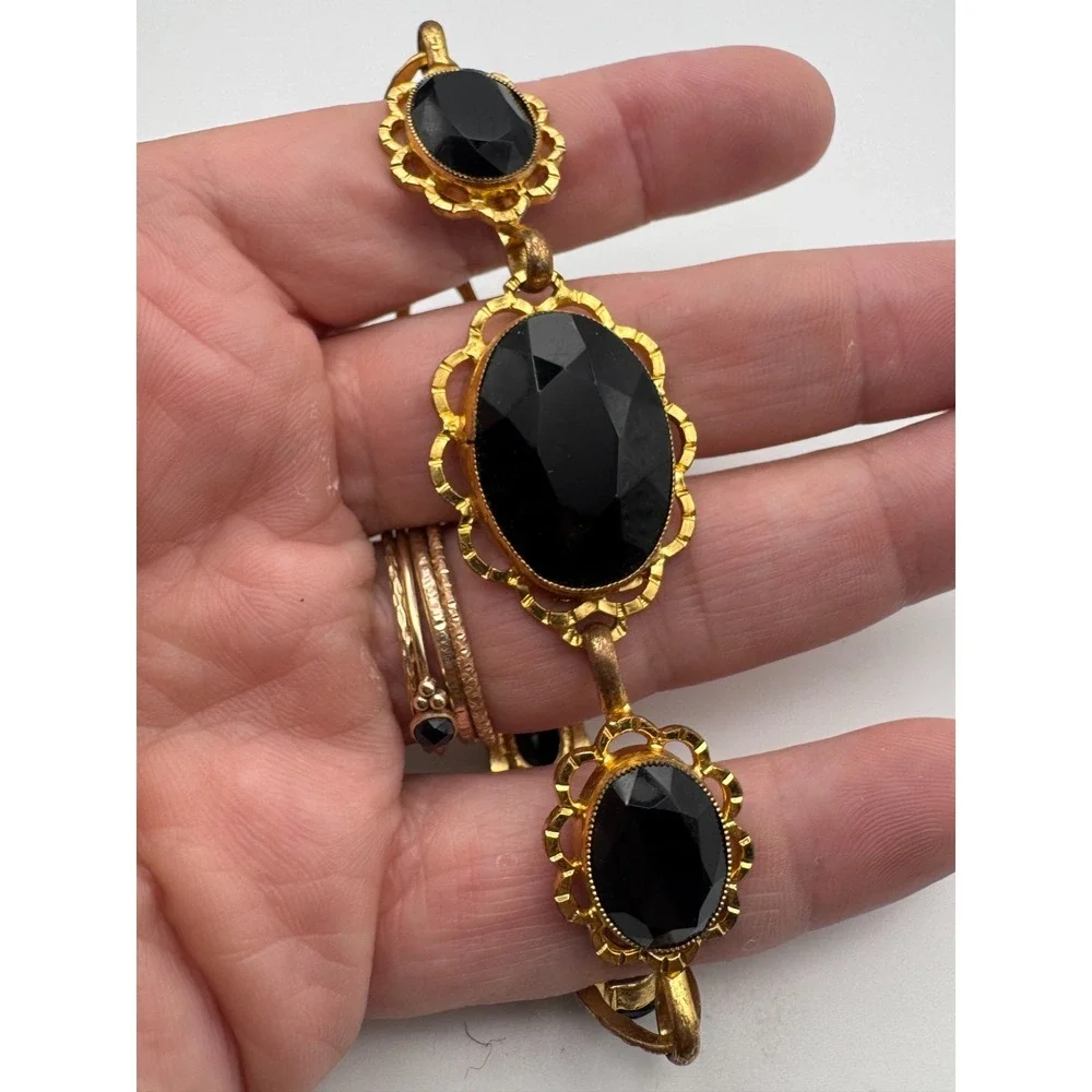 Vintage  Victorian Revival Bracelet Black Faceted Graduated Scalloped Link